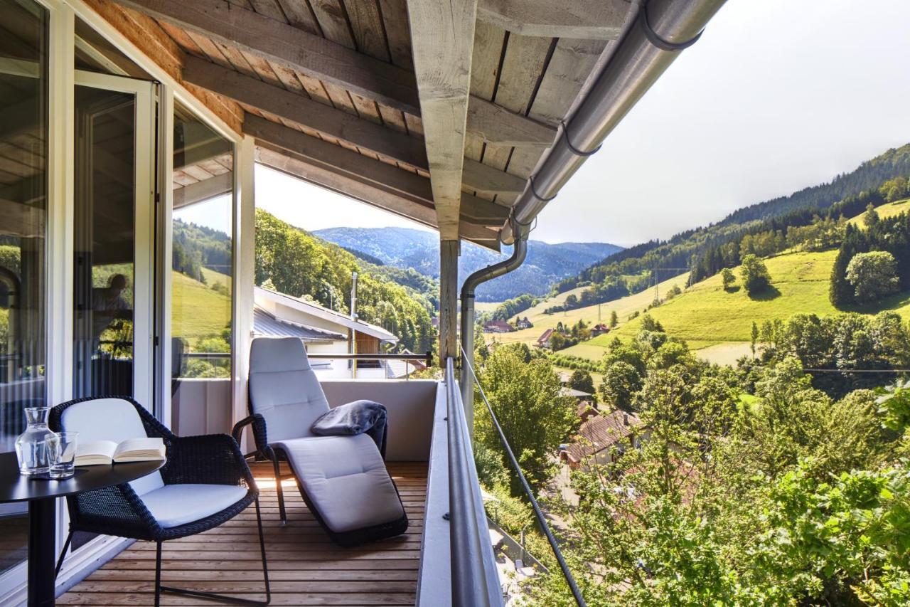 Elzland Hotel Pfauen Wellness & Spa Elzach Esterno foto