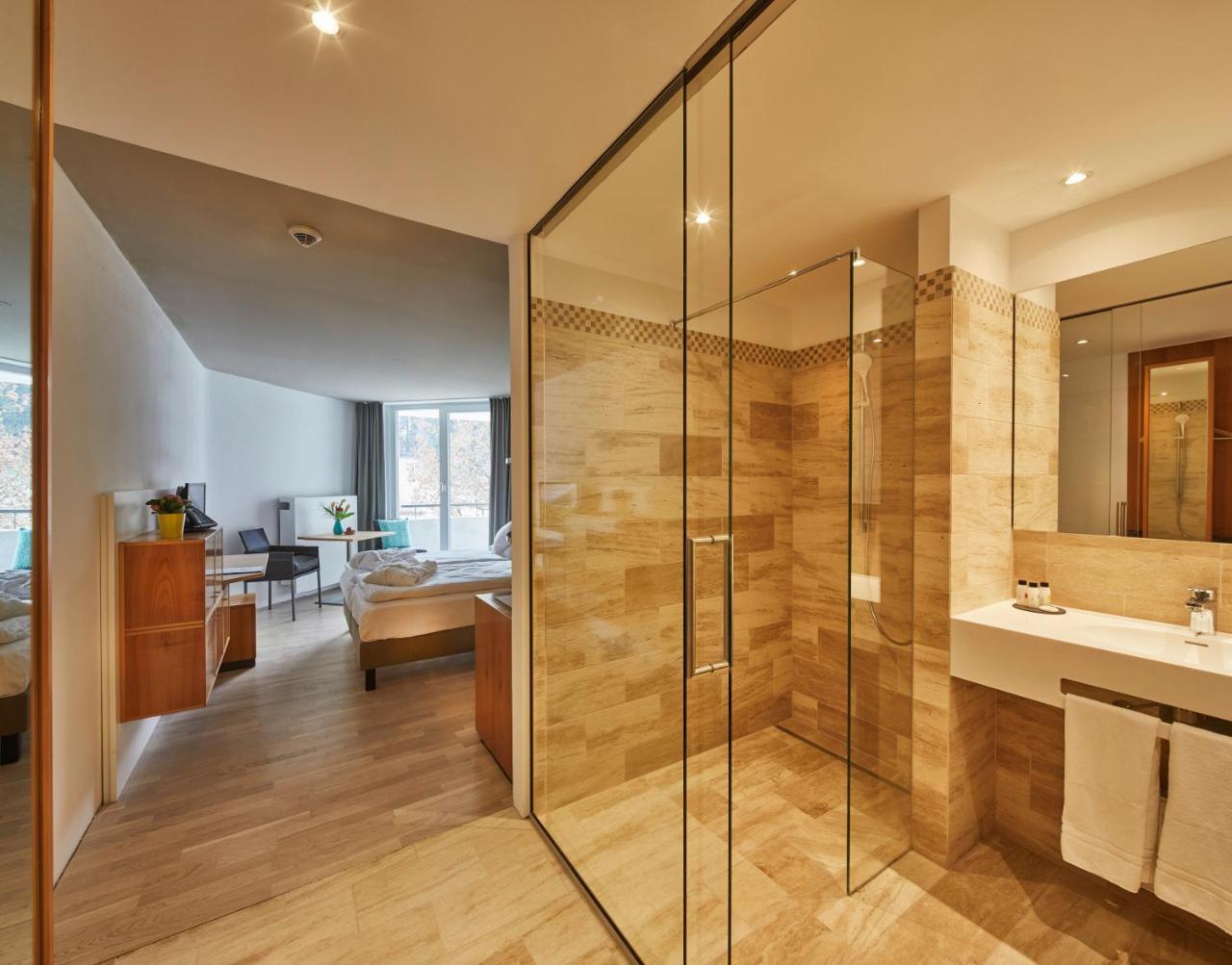 Elzland Hotel Pfauen Wellness & Spa Elzach Esterno foto